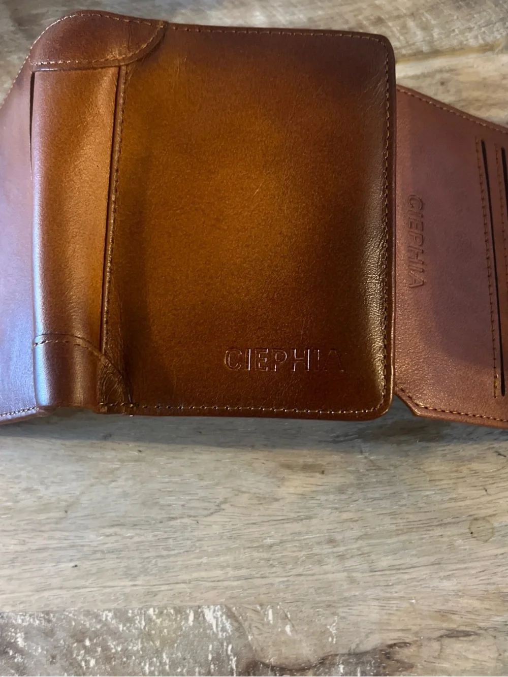 Tan Leather Men’s Wallet - Classic Bifold